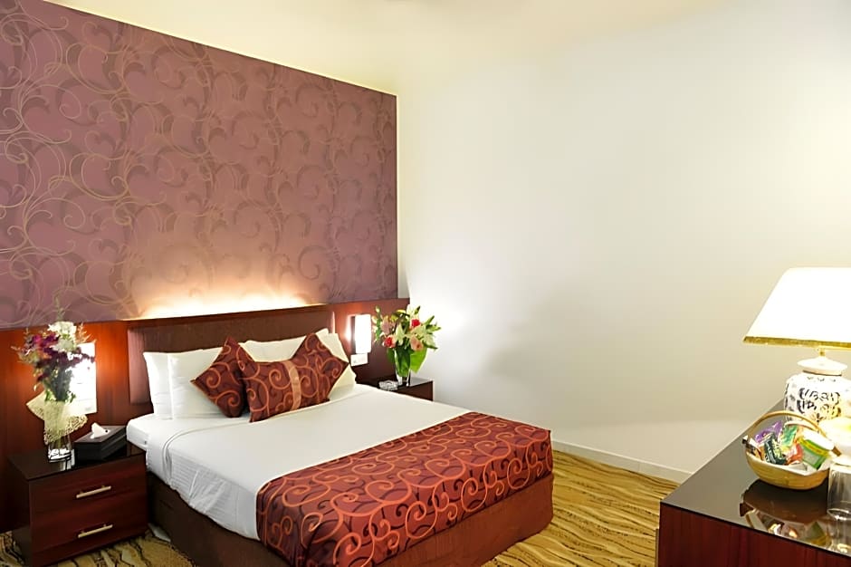 Amazon Lilly Residence