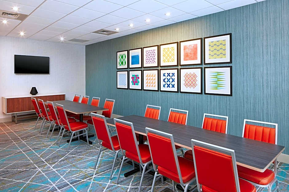 Holiday Inn Express & Suites Gulf Breeze - Pensacola Area By IHG