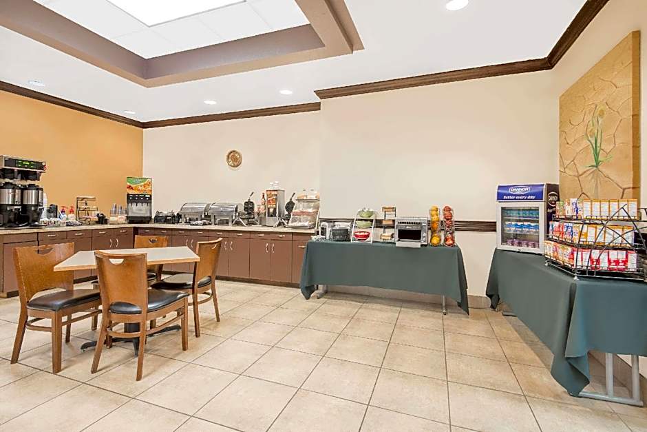 Hawthorn Suites By Wyndham Lubbock