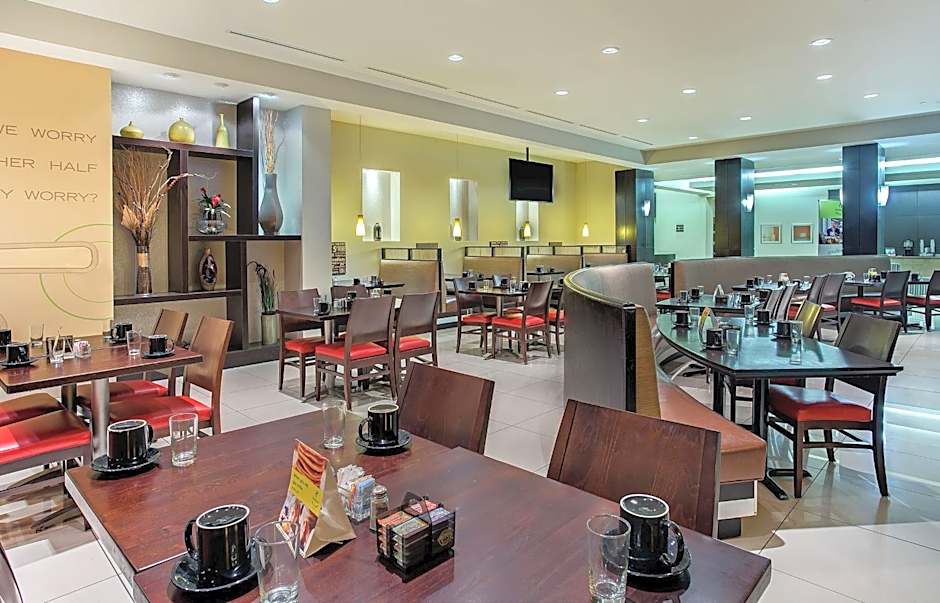 Holiday Inn Louisville Airport - Fair/Expo By IHG