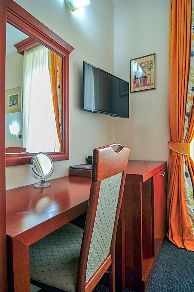 Hotel Montenegrino