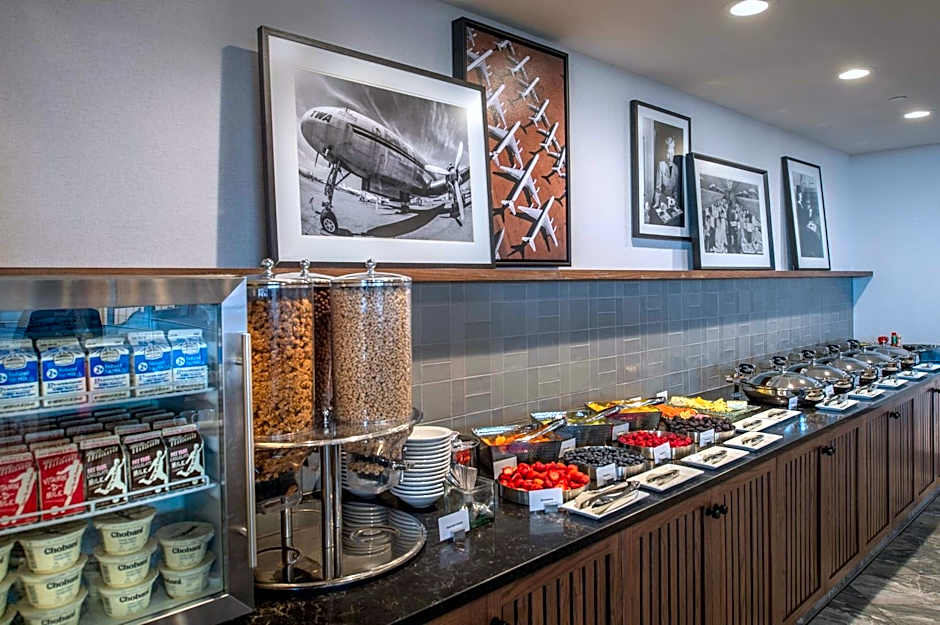 Hilton St. Louis Airport