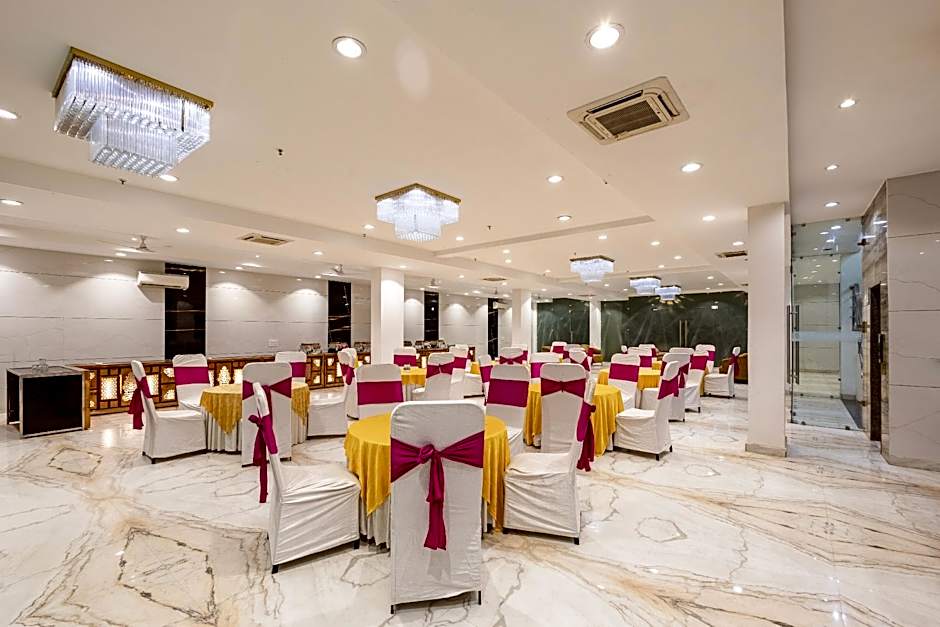 Vaabi Saabi Hotel – Gurgaon, NY