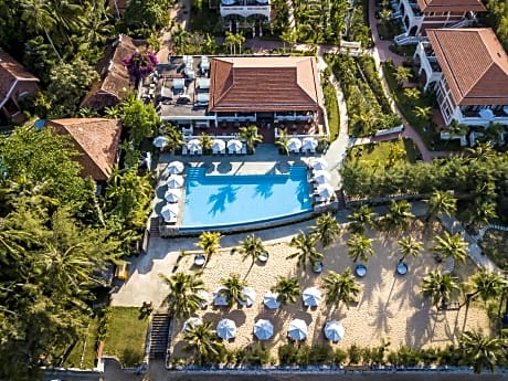 Cassia Cottage Resort