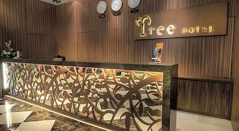 Tree Hotel Panakkukang Makassar By LIFE