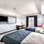 Hy-Lo Hotel, Ascend Hotel Collection