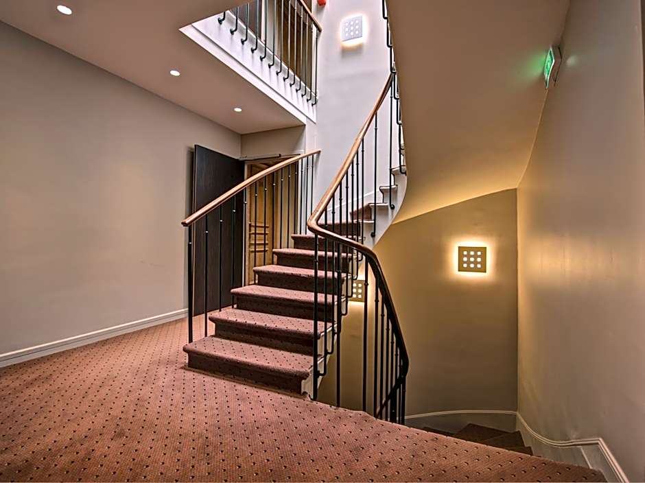 Hotel Du Midi Paris Montparnasse