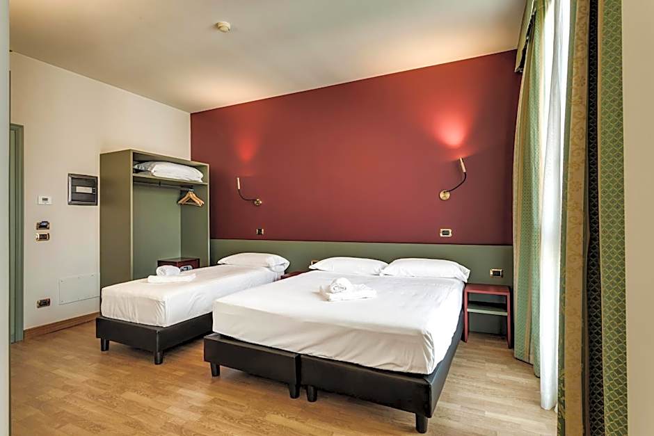HC Hotel Cremona Pilgrim's