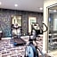 La Quinta Inn & Suites by Wyndham Houston - Normandy