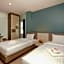 Je T'aime Hotel