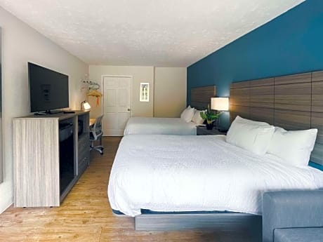 Clarion Inn