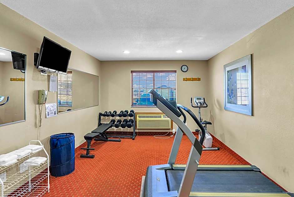 Baymont by Wyndham Cedar Rapids