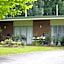 Opal Motel