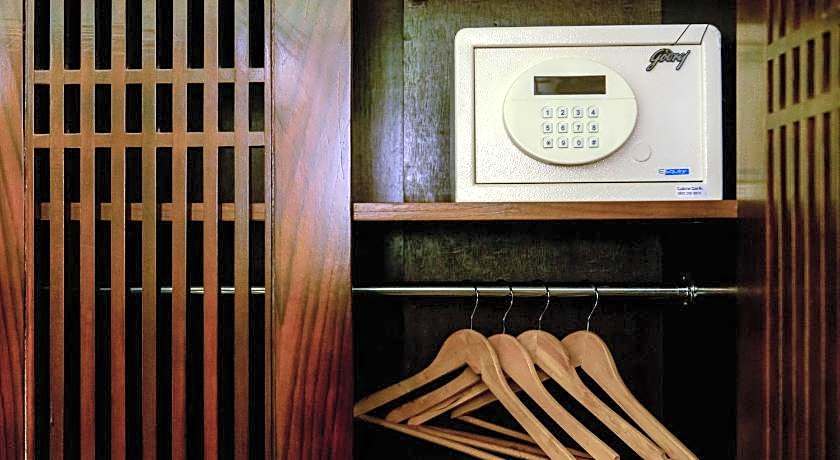 Treebo Vedanta, Metropolitan