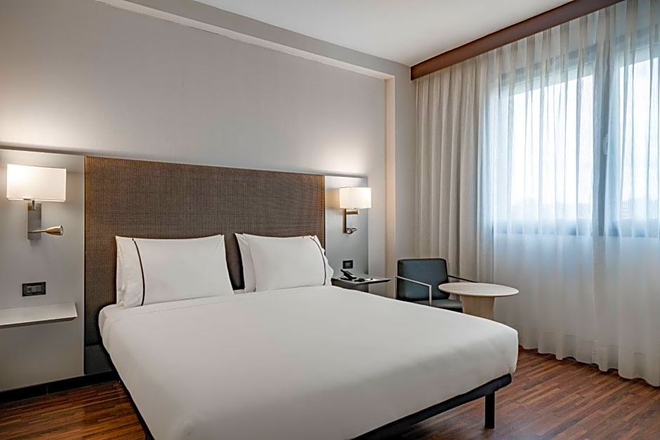 AC Hotel by Marriott Bologna