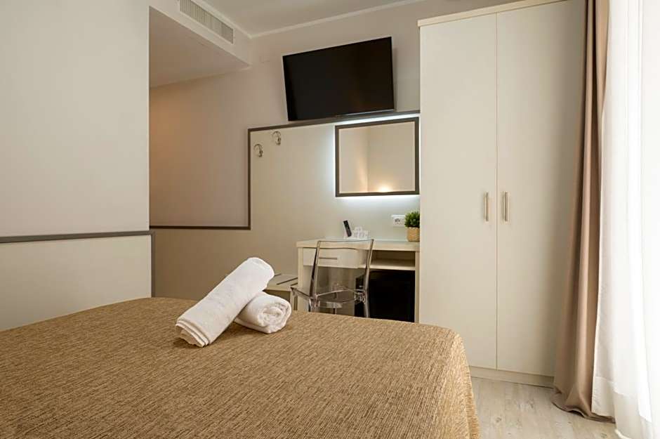 Photo 1 of 5 of Small Double Room