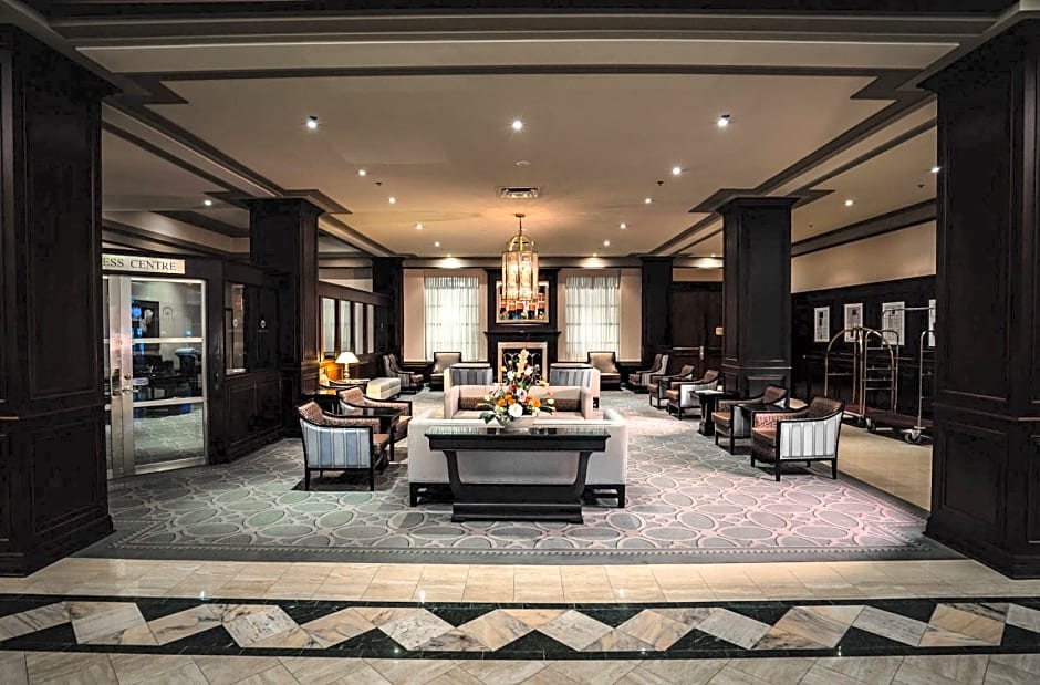 Lord Elgin Hotel