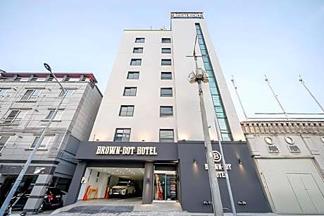 Brown Dot Hotel NamGumi Branch