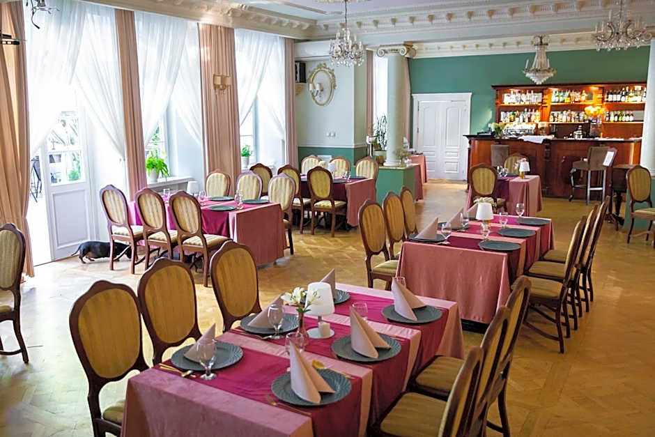 Hotel Dwór Sójki