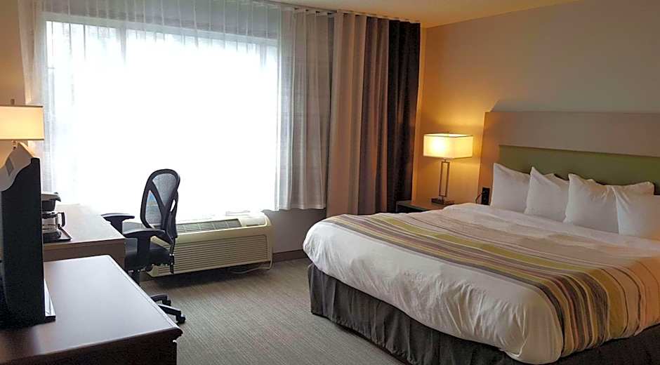 Country Inn & Suites by Radisson, Elk River, MN