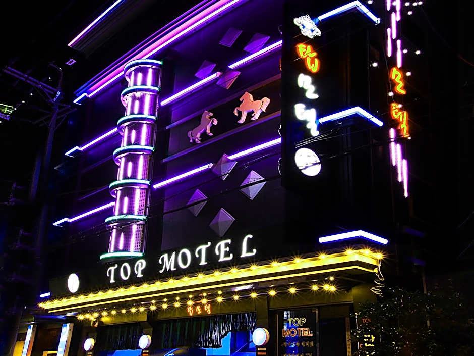 Top Motel