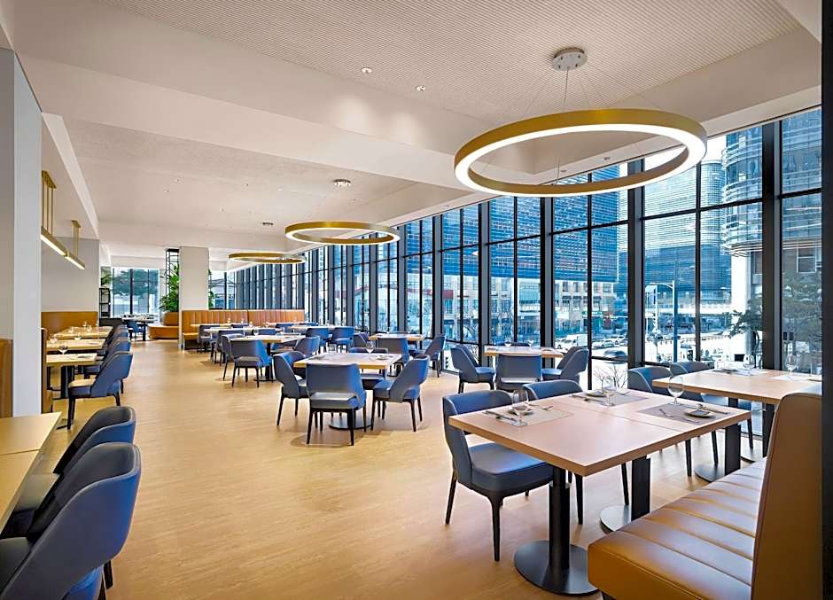 GRAVITY JOSUN Seoul Pangyo, Autograph Collection