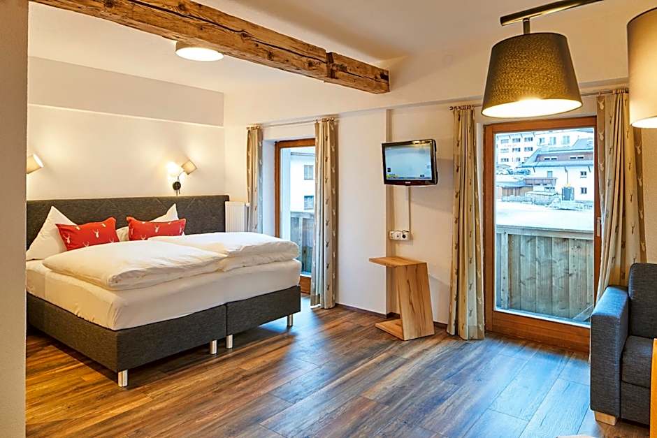 Tirolerhof - Appartementhaus