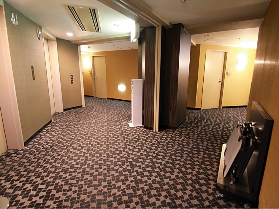 Apa Hotel Fukuoka-Watanabedori