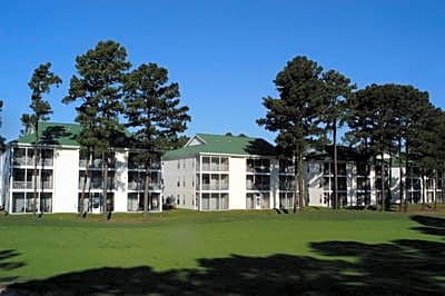 River Oaks Golf Resort