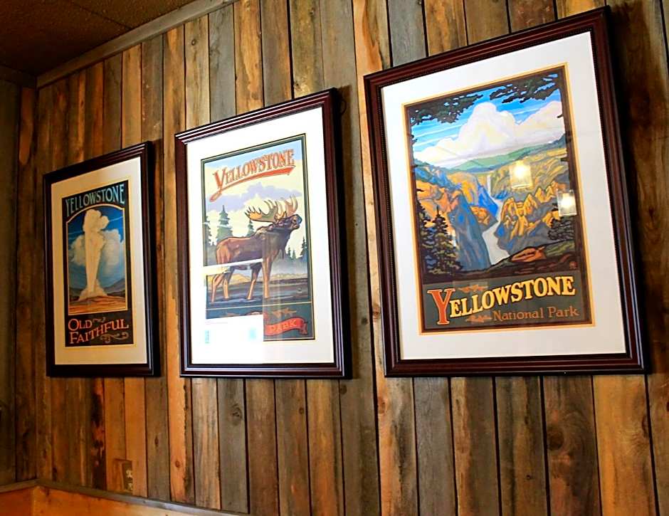 Moose Creek Inn