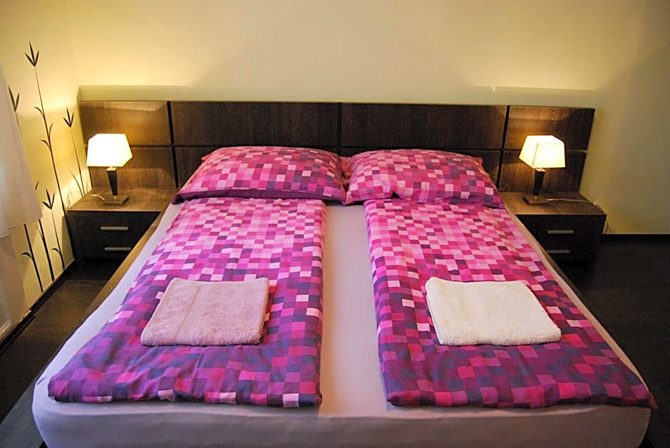 Boomerang Hostel