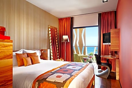 Deluxe Double Room with Ocean View (Single Use)