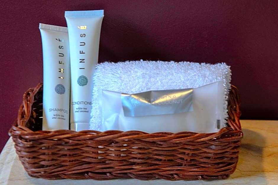 Elk River Hotel & Cafe