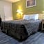 Travelers Inn - Clearwater