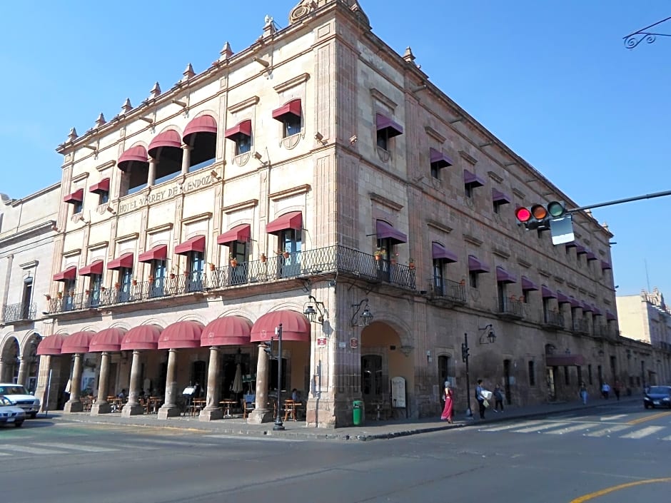 Hotel Virrey De Mendoza