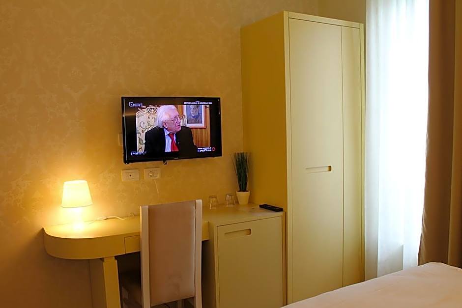 City Hotel Tirana