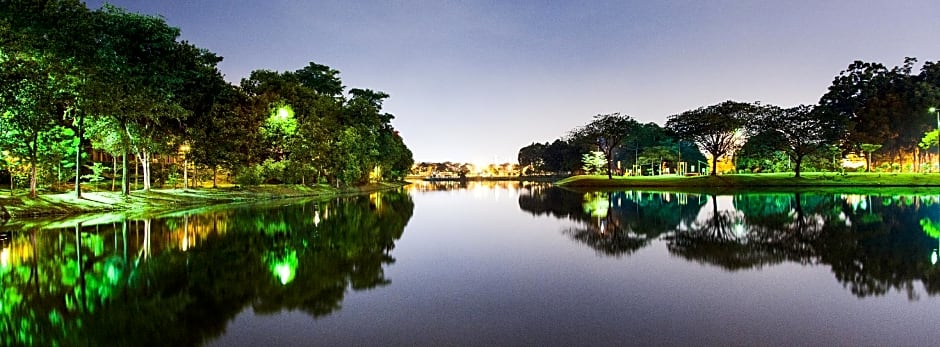 Super OYO 828 Comfort Hotel Shah Alam