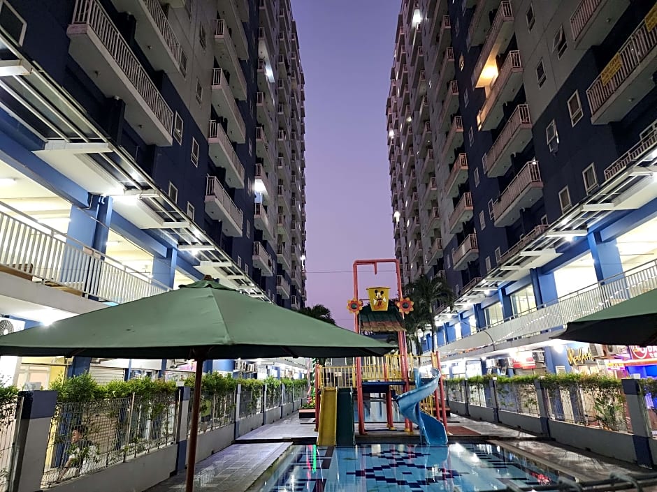 Queen Room 2 @ Grand Center Point Apartment