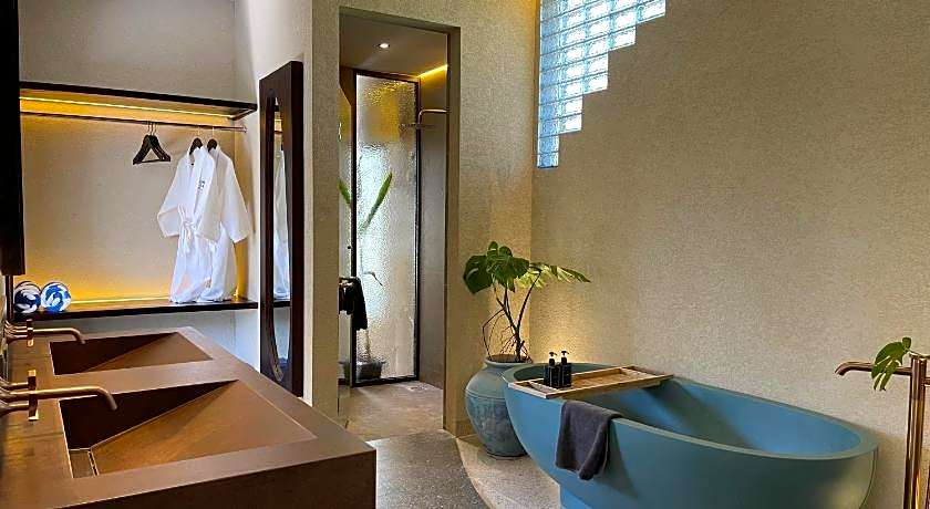 Aruni Bali Jimbaran Boutique Villa