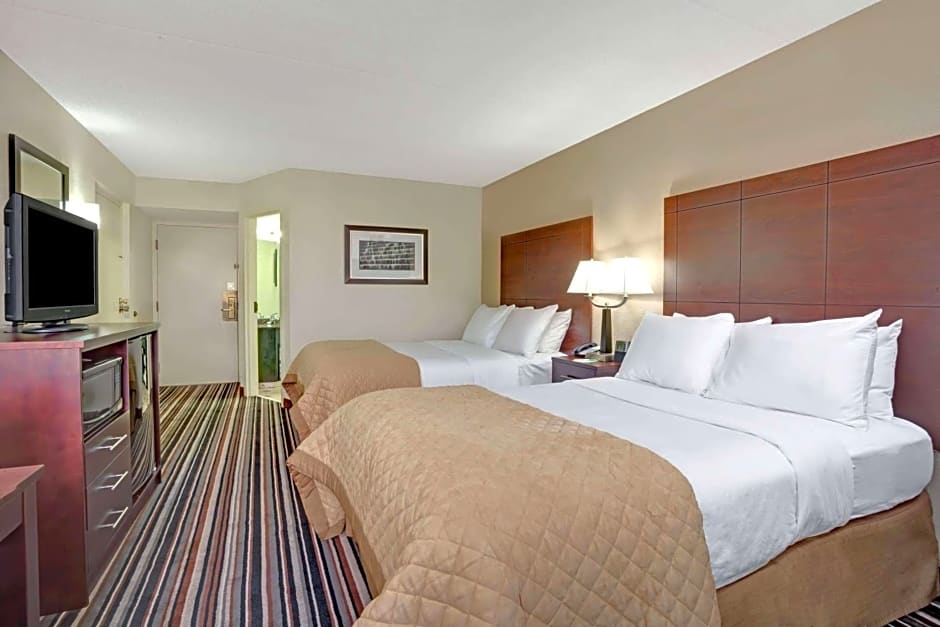 Wyndham Garden Charlotte Airport Southeast