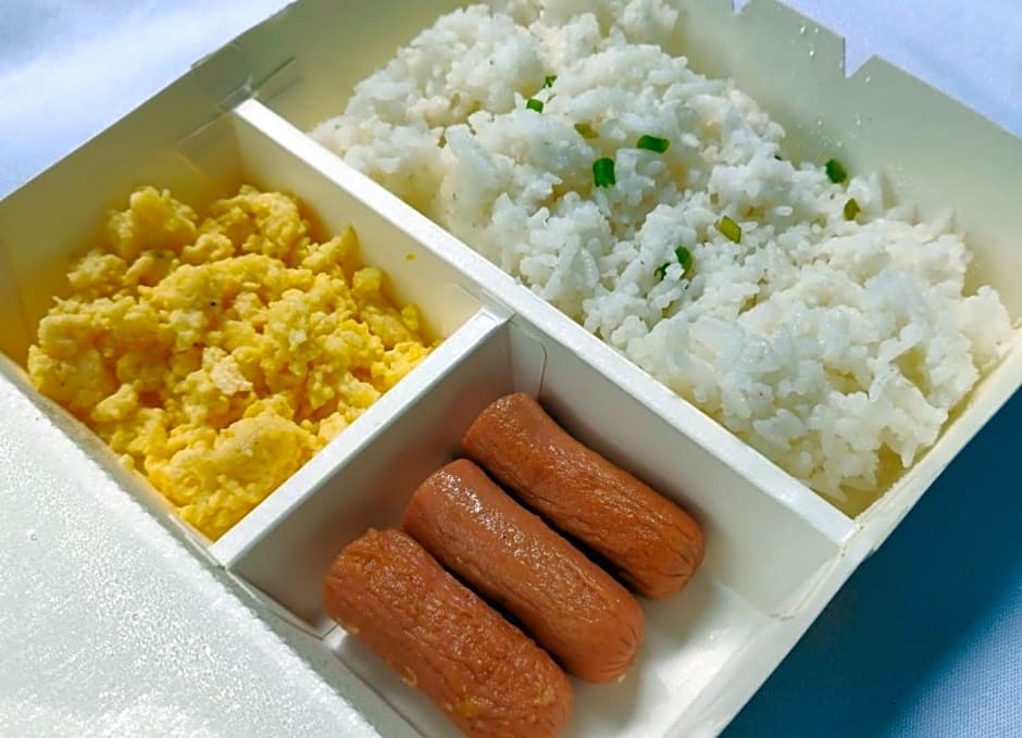 RedDoorz Plus near Osmena Highway 2