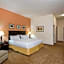 Holiday Inn Express and Suites Lafayette East By IHG