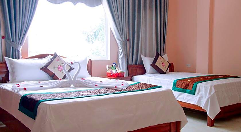 Family Transit Hotel