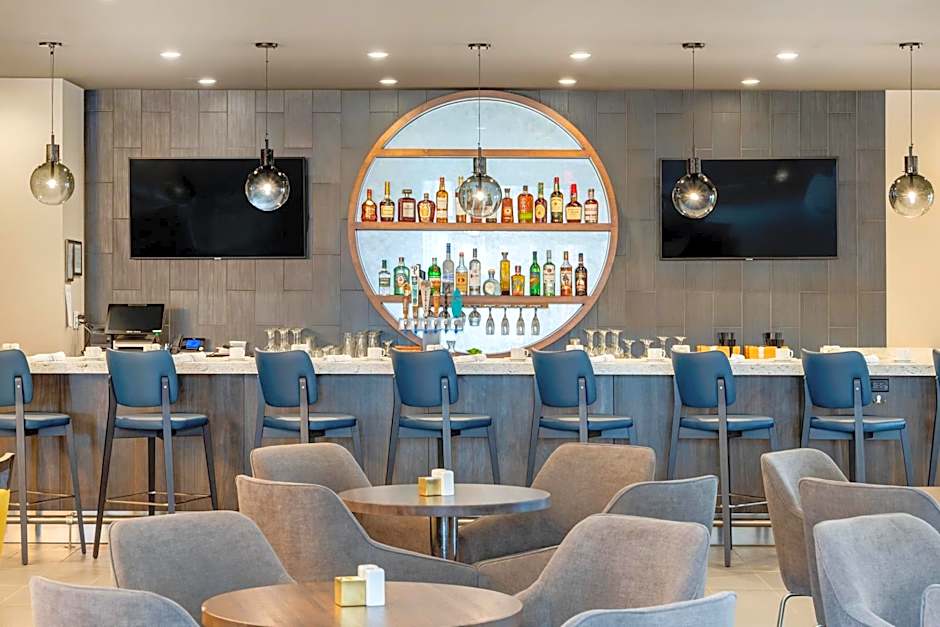 DoubleTree by Hilton Summerville Nexton