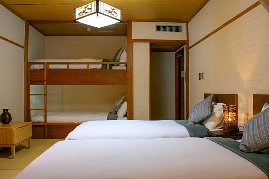 T Square Hakuba