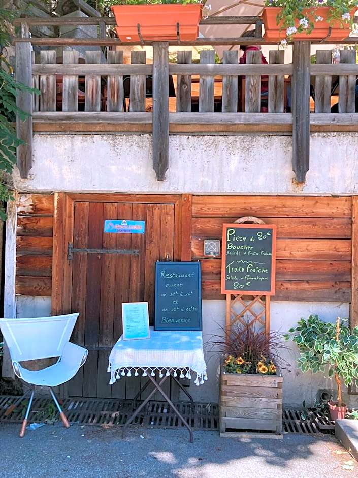 Hôtel des Alpes - Skiers & Bikers Lodge