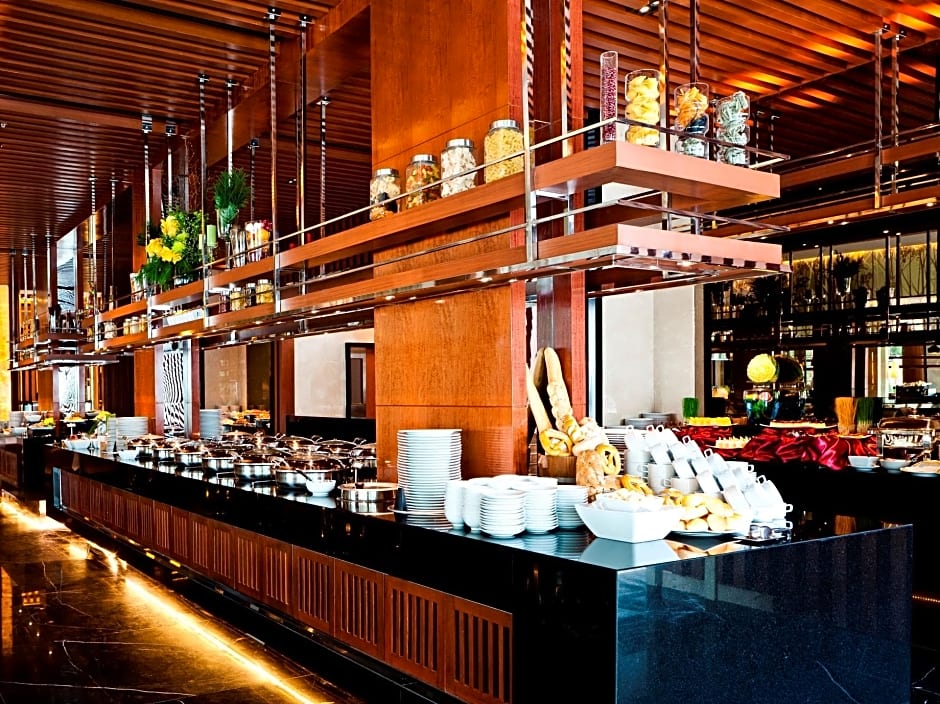 Royal Princess Larn Luang Hotel