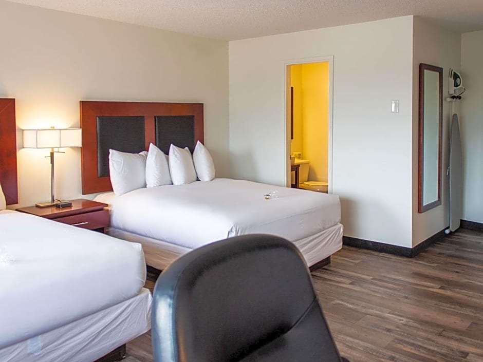 Hotel Penticton, Ascend Hotel Collection