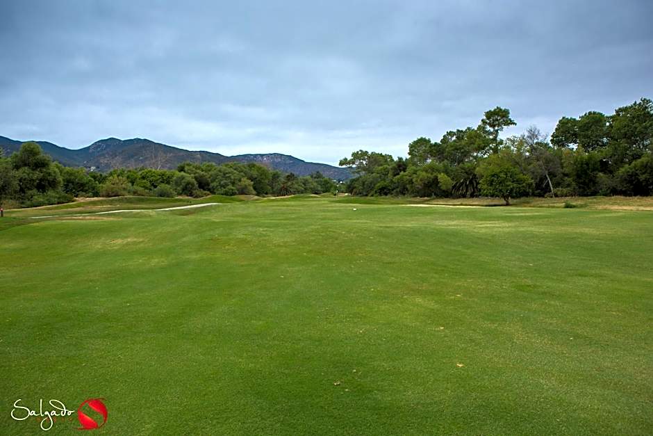 Carlton Oaks Lodge, an Ascend Collection Hotel