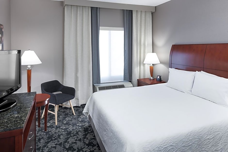 Hilton Garden Inn Lake Forest Mettawa